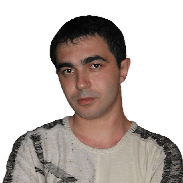 Заур Фарниев