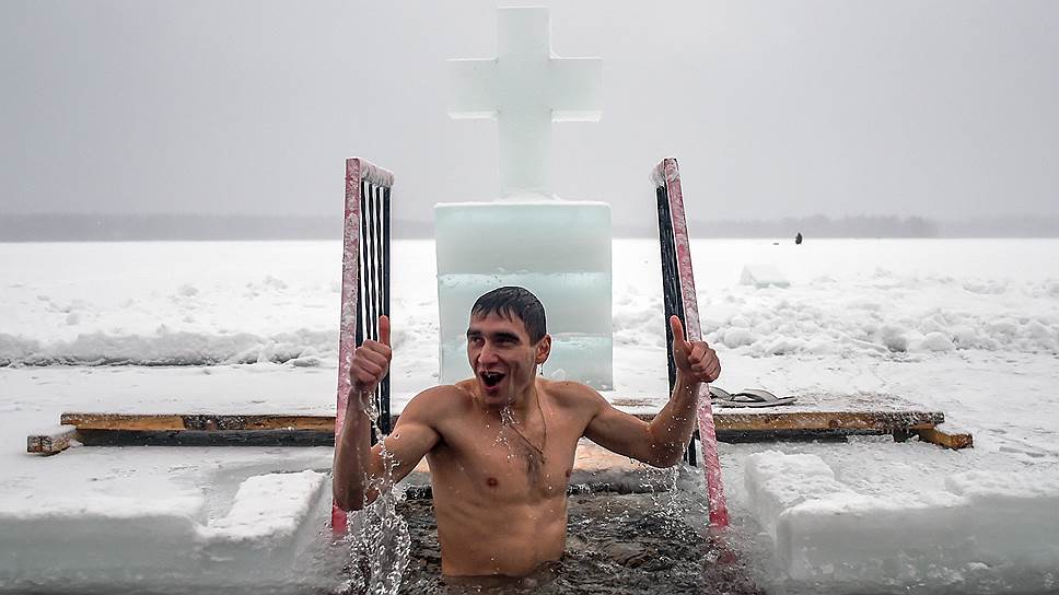 Крещенским купаниям придали статус