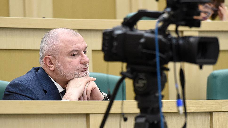 Как законодатели ищут связь с правительством 