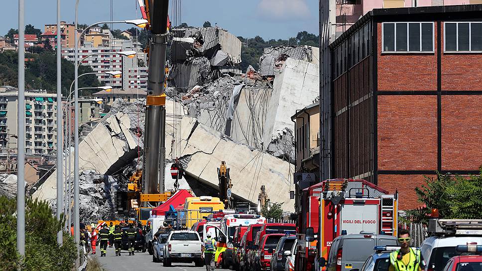 Итальянские власти ищут ответственных за трагедию в Генуе