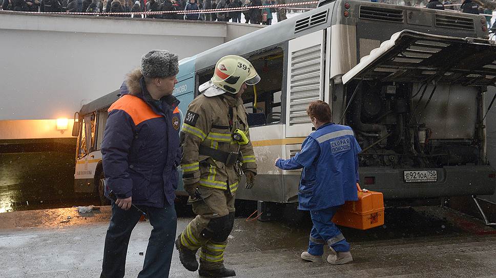 Очевидец в эфире «Ъ FM» — об обстоятельствах аварии на Кутузовском проспекте