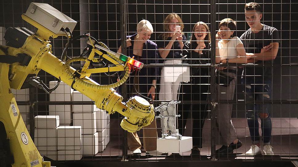 ИИ и робототехника создадут больше рабочих мест, чем сократят