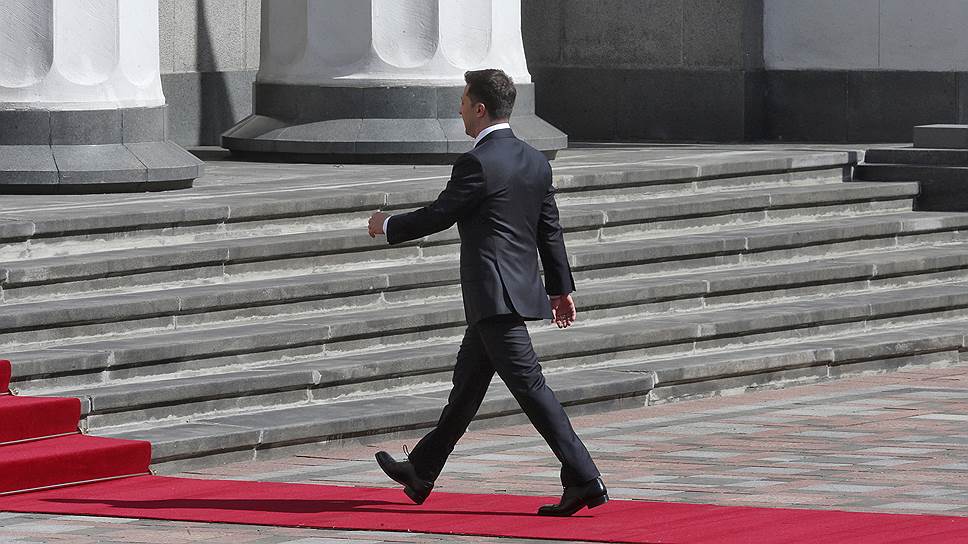 Сможет ли президент Владимир Зеленский выстроить личную вертикаль