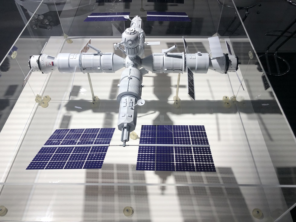 «Роскосмос» представил макет российской орбитальной станции
