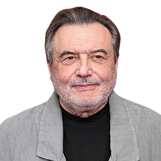 «Во-первых, мне безумно интересно, во-вторых, меня это держит»