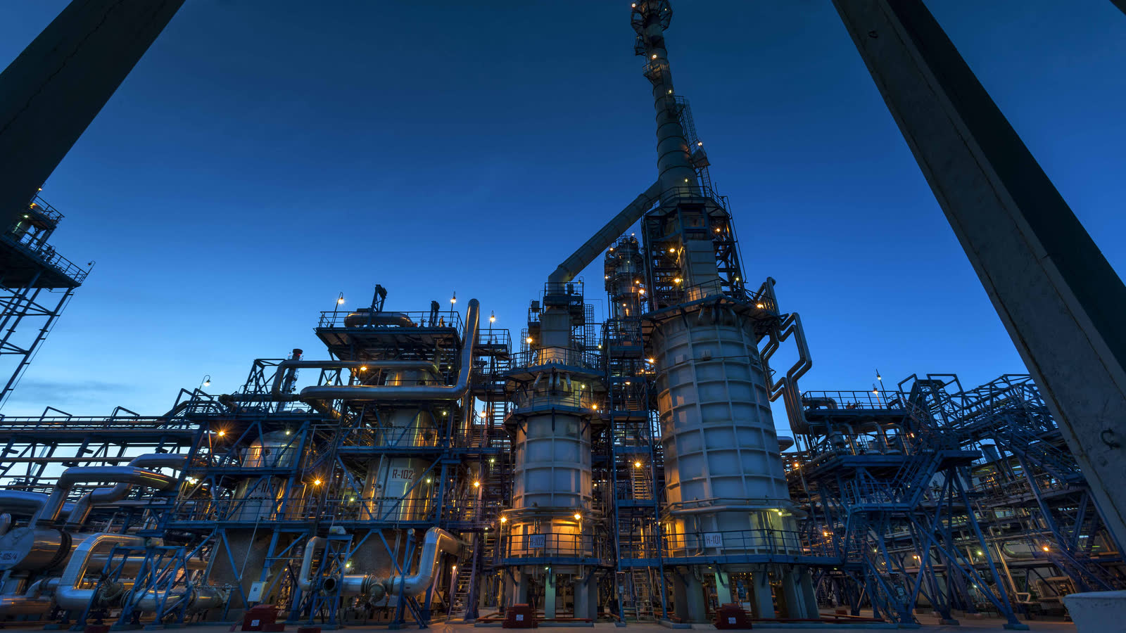 Ukrainian Drone Strike Targets Russia’s Largest Oil Refinery in Omsk