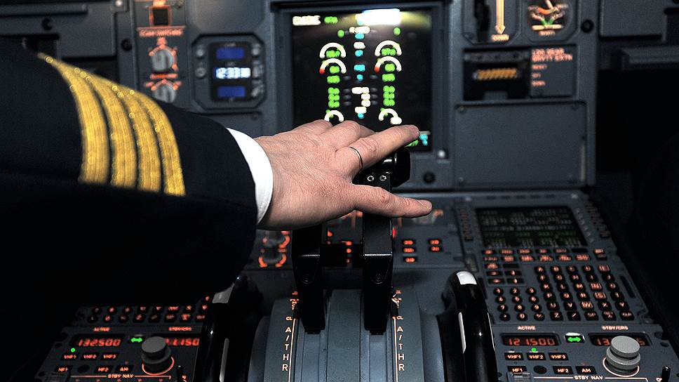 Взлом системы выходит на новую высоту: Угрожают ли хакеры безопасности авиапассажиров