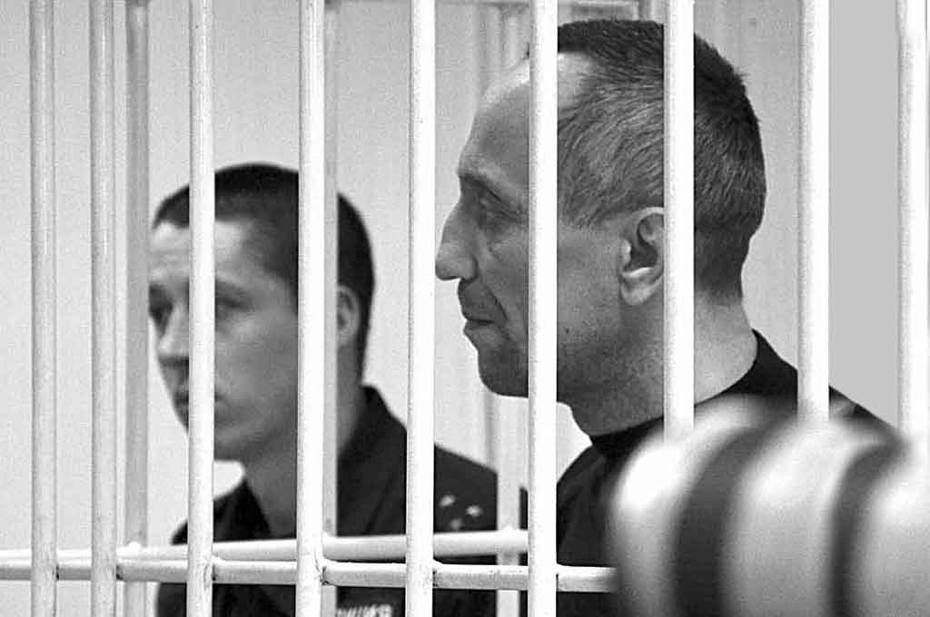 Приговоренный к пожизненному заключению Михаил Попков продолжает описывать свои преступления, находясь в СИЗО