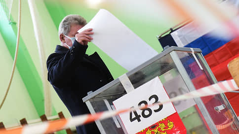 Мэру убавят избранности // Депутаты отменили прямые выборы главы Новосибирска