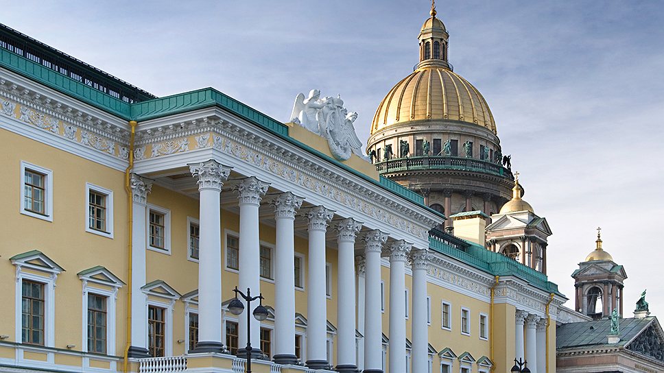 Знакомое величие