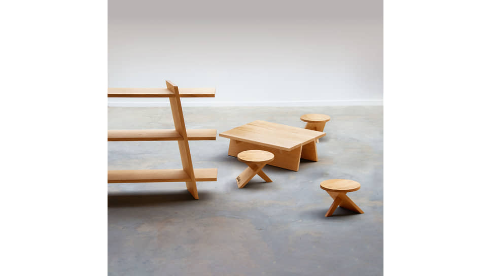 Набор деревянной мебели LO-VO от дизайнера Атима де Креси