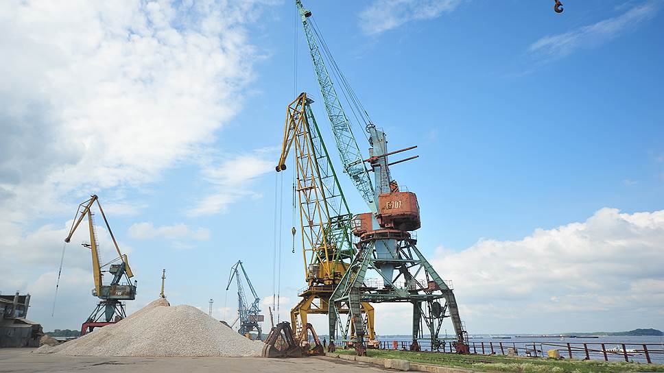 По оценке Счетной палаты, продажа песка по цене ниже рыночной принесла самарскому речпорту до 70 млн руб. убытков 