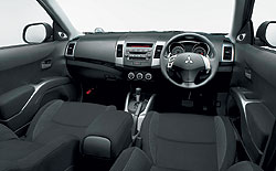 Продажи нового Mitsubishi Outlander начнутся в следующем году 
