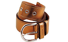 Ремень из кожи,  Prada (Prada, Luxury Village, ЦУМ, 10 650 руб.) 