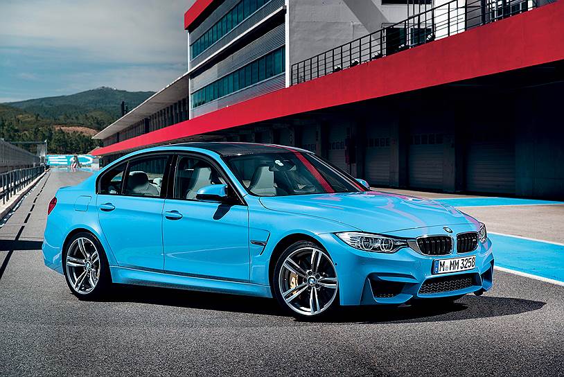 В списке опций M3 и M4 впервые появились полностью светодиодные адаптивные фары и феноменальные в работе и устойчивости к перегреву керамические тормоза производства Brembo - SGL Carbon. Правда, ничего дороже в списке дополнительного оборудования просто нет, &amp;quot;керамика&amp;quot; стоит 467 000 руб.