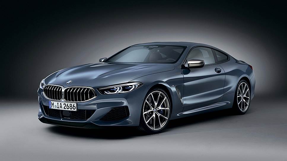 BMW 8-series может быть оснащен пакетами M-sport и M Technic Sport. Они добавляют купе не только внешнего лоска, но и предполагают ряд технических улучшений, например, усиленную тормозную систему.
