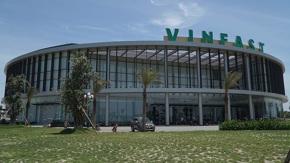 По словам топ-менеджеров, вьетнамцы воспринимают машины Vinfast как национальный проект.