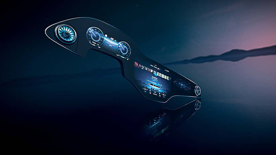 MBUX Hyperscreen будет уже в скором времени доступен по умолчанию в новом поколении Mercedes-Benz S-класс, а также в качестве одной из опций электромобиля Mercedes-Benz EQS.