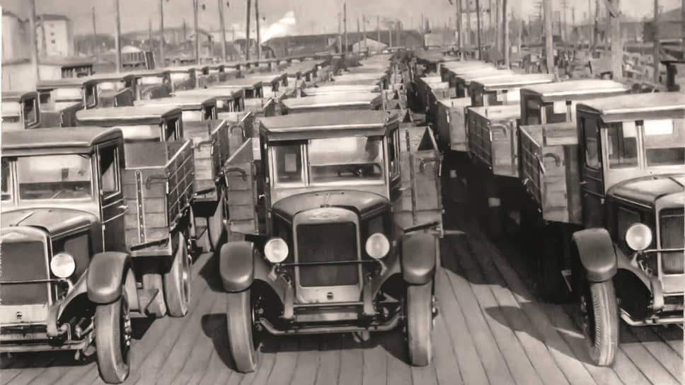 АМО-3 выпускался с 1931 по 1933 год. При подготовке производства грузовика Важинский перевел все чертежи из дюймовой системы в метрическую и модернизировал множество узлов и деталей. В 1933 году начался выпуск ЗИС-5, также созданного Важинским