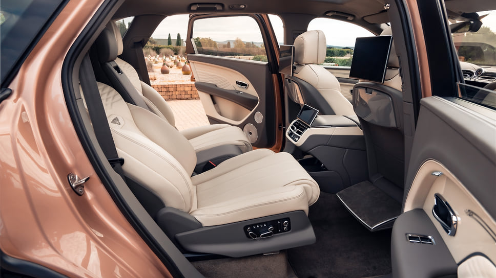 Bentley Bentayga EWB Airline Seat