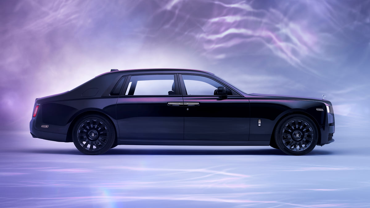 Rolls-Royce показал седан Phantom, над которым работал четыре года –  Коммерсантъ