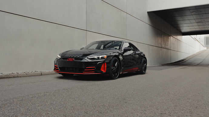 Audi показала особое исполнение RS e-tron GT