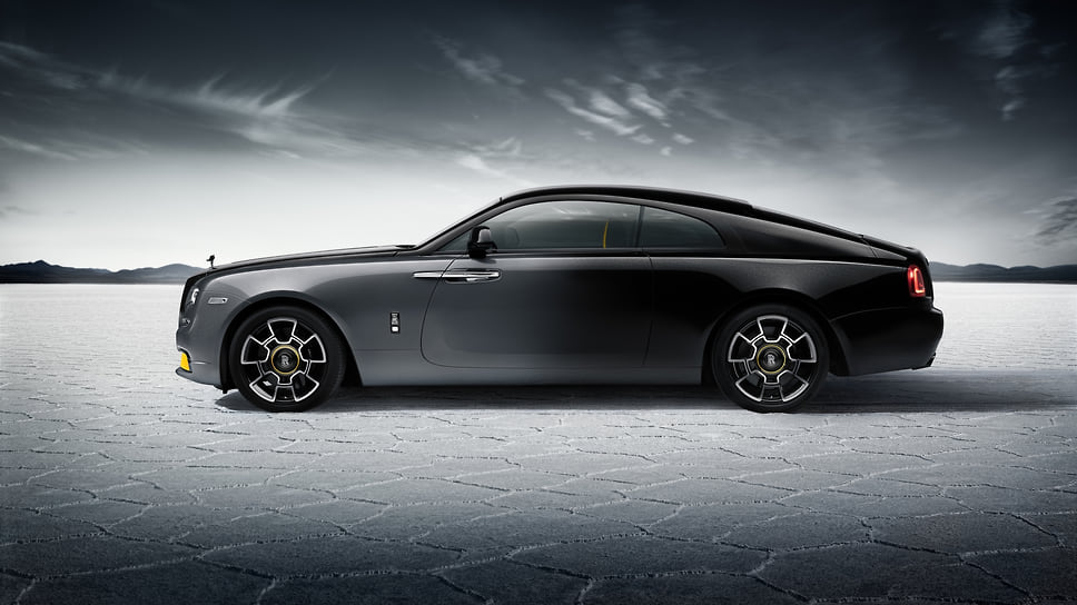 Rolls-Royce Black Badge Wraith Black Arrow