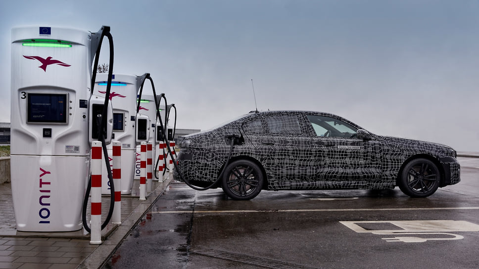 BMW i5
