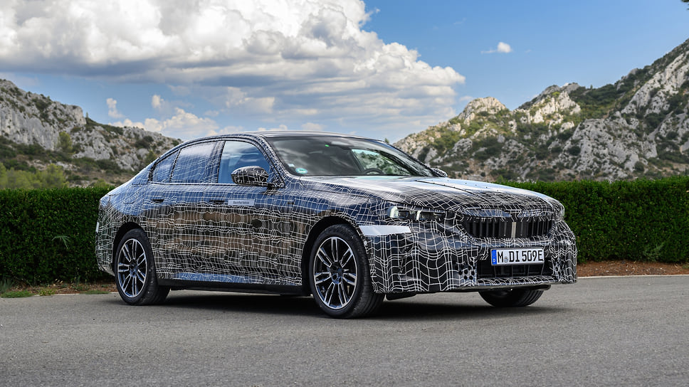 BMW i5 eDrive40