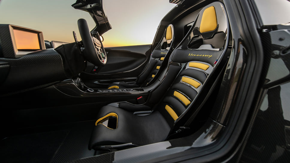 Hennessey Venom F5 Revolution Roadster