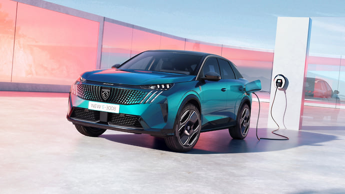 Peugeot представил электрический купе-кроссовер E-3008