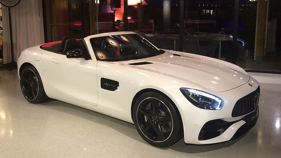 Mercedes-AMG GT Roadster