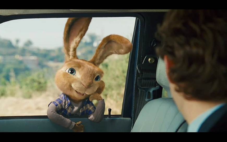 Герой фильма «Бунт ушастых» (2011) пасхальный кролик Хэппи, сбежав из дома, чтобы стать рок музыкантов, попал под автомобиль. И ладно бы под какую-нибудь «рок-н-рольную» машину — но его сбил универсал Volvo 240