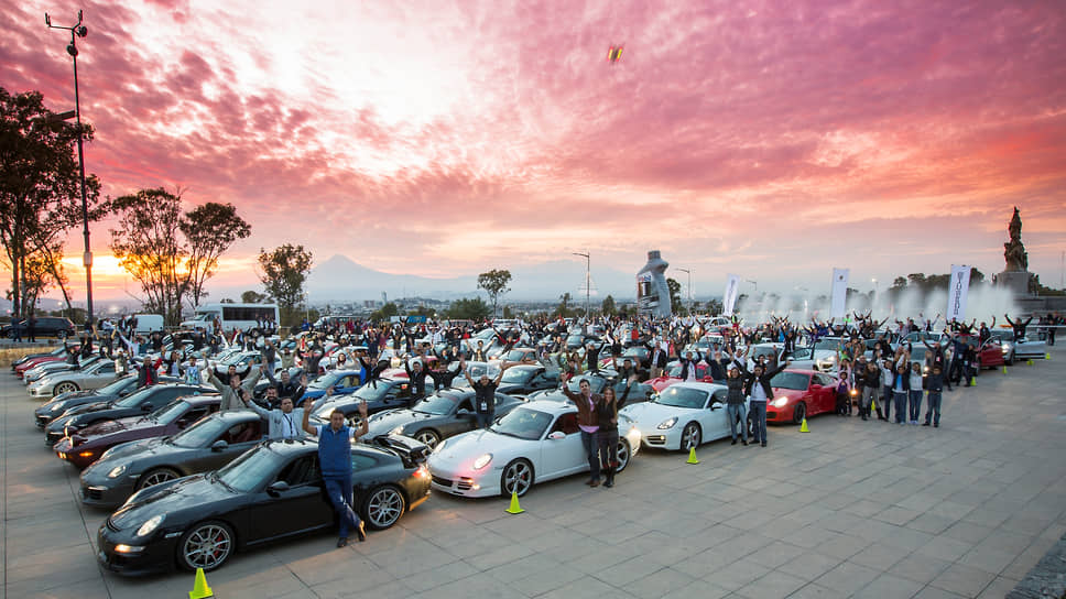 Первый клуб любителей автомобилей Porsche был основан 70 лет назад, 26 мая 1952 года. Сегодня во всем мире насчитывается более 700 подобных сообществ, в которых более 240 000 членов в 86 странах. В течение года запланированы различные мероприятия и торжества, посвященные этому юбилею