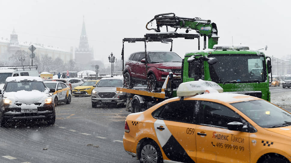 Эвакуация автомобилей в Москве