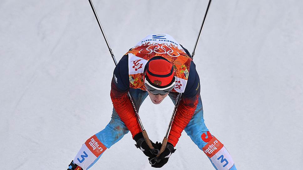 После прыжков с трамплина Евгений Климов занимал промежуточное третье место, а завершил соревнования 45-м 
