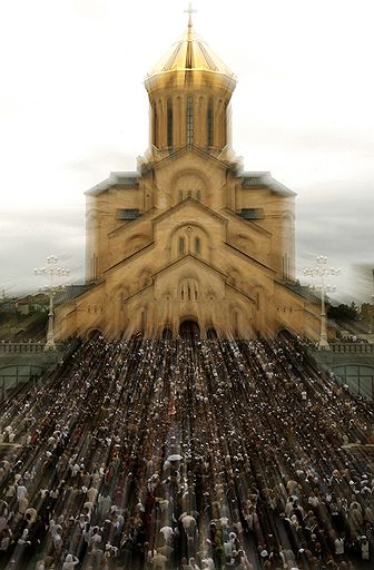 26.05.2009 В Тбилиси — в день независимости Грузии прошла самая массовая за последнее время акция протеста местной оппозиции
