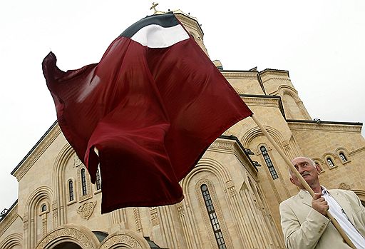 26.05.2009 В Тбилиси — в день независимости Грузии прошла самая массовая за последнее время акция протеста местной оппозиции
