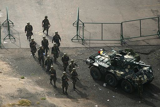 29.06.2009 В Тегусигальпе (Гондурас) прошли митинги против военного переворота и свержения законного президента Мануэля Селайи 
