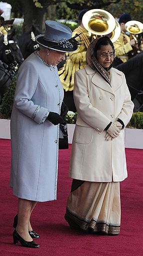 27.10.2009 Президент Индии Пратибха Патил прибыла в Великобританию с трехдневным государственным визитом