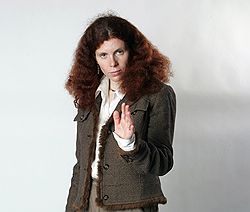 Юлия Латынина — автор, из каждой строчки которого сквозит гордое «Ну да, у меня либеральные взгляды»