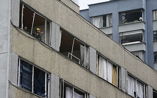 12.08.2010 Девять человек получили ранения в результате взрыва заминированного автомобиля в столице Колумбии. Взрывной волной повреждены 10 зданий