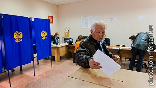 10.10.2010 В 77 регионах России прошел единый день голосования: избирались депутаты региональных и местных парламентов, главы муниципалитетов. По оценке наблюдателей, этот день голосования по количеству нарушений намного превзошел мартовские выборы и практически сравнялся с самыми скандальными региональными выборами, прошедшими в октябре 2009 года