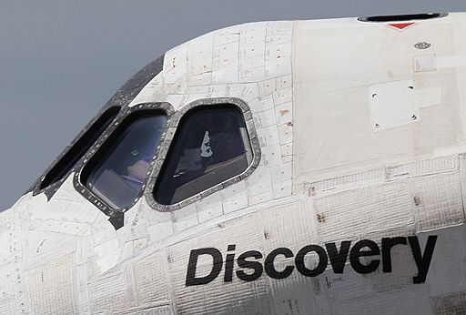 09.03.2011 Космический шаттл Discovery вернулся на Землю из своего последнего полета. За свою почти 30-летнюю историю он провел в космосе 367 суток. Discovery первым из шаттлов уйдет на пенсию