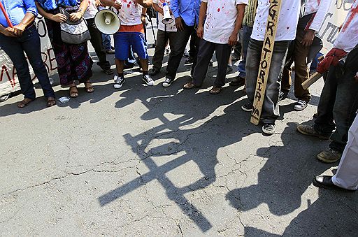 26.04.2011 В городах Мексики проходят демонстрации против разгула преступности. Мигранты из Центральной Америки требуют от властей усилить меры безопасности и остановить насилие в Мексике