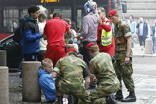 22.07.2011 В центре Осло в пятницу произошел мощный взрыв. Повреждены правительственные здания, а также офис таблоида VG. Свидетели сообщают о десятках раненых. Несколько человек погибли