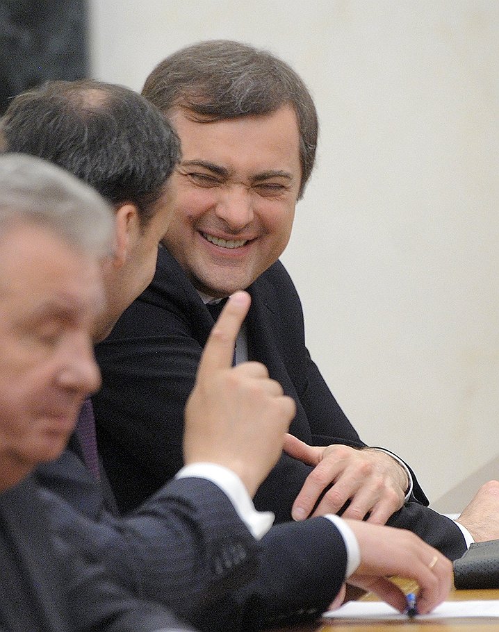 Руководитель аппарата правительства России Владислав Сурков 