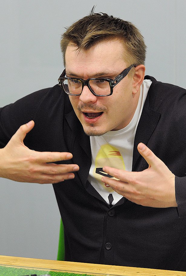 Сейчас сама модель федерального канала — от пионеров до пенсионеров, она, к сожалению, в силу развития индустрии и появления нишевых каналов уже не живучая