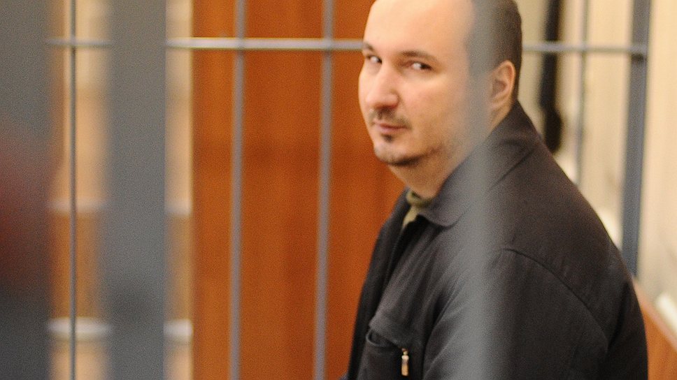 Помощник депутата Ильи Пономарева Дмитрий Рукавишников