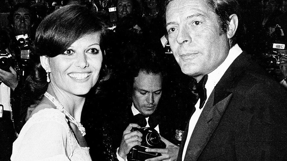 Клаудия Кардинале и актер Марчелло Мастроянни. 15 мая 1975 года
